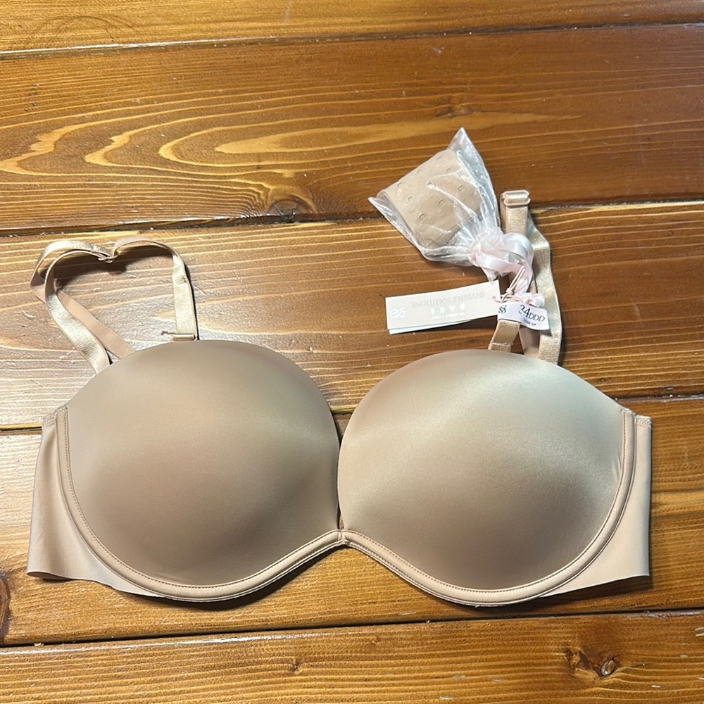NWT Victoria's Secret Nude Seamless Strapless Bra with Adjustable Straps 34DDD